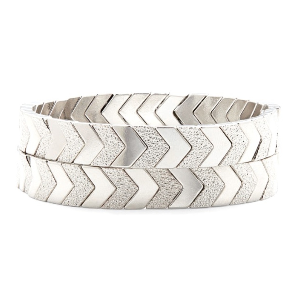EUC ✨ WILDE Silver stretch bracelet- set of 2